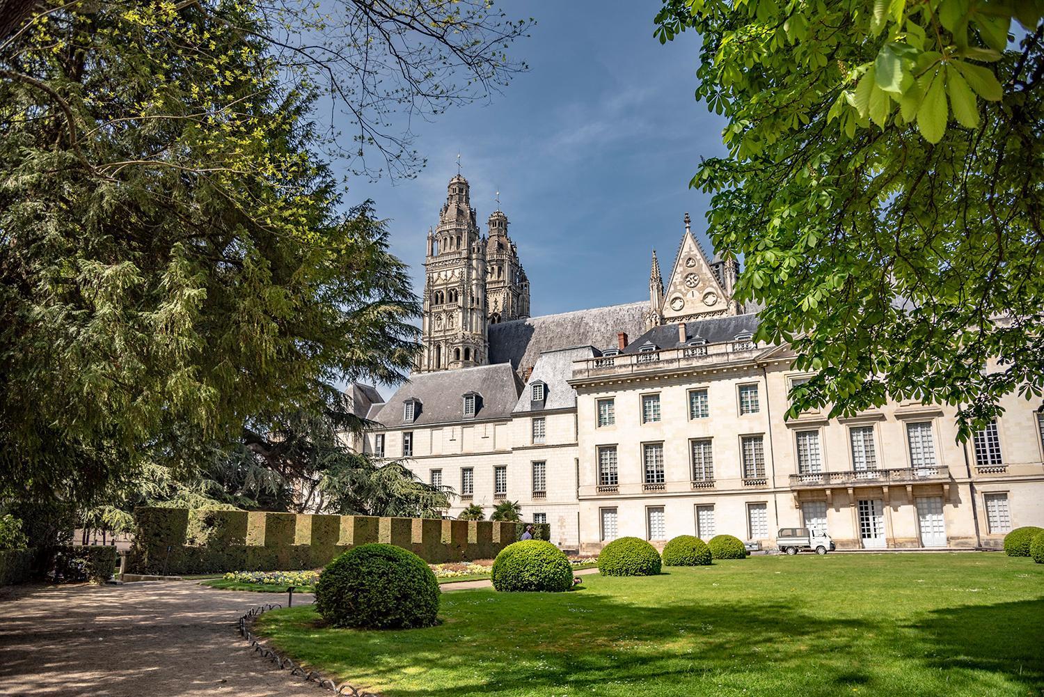 トゥールLe Balzac / Colbert - Bord De Loireアパートメント エクステリア 写真